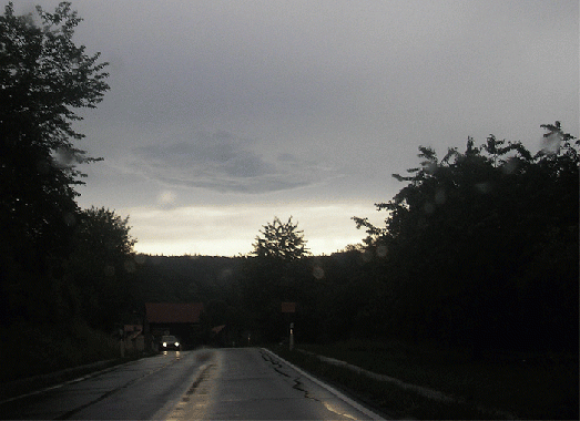 2007-06-caca-Regenwolken-Ufo bei Hu00f6llerbach-Odw