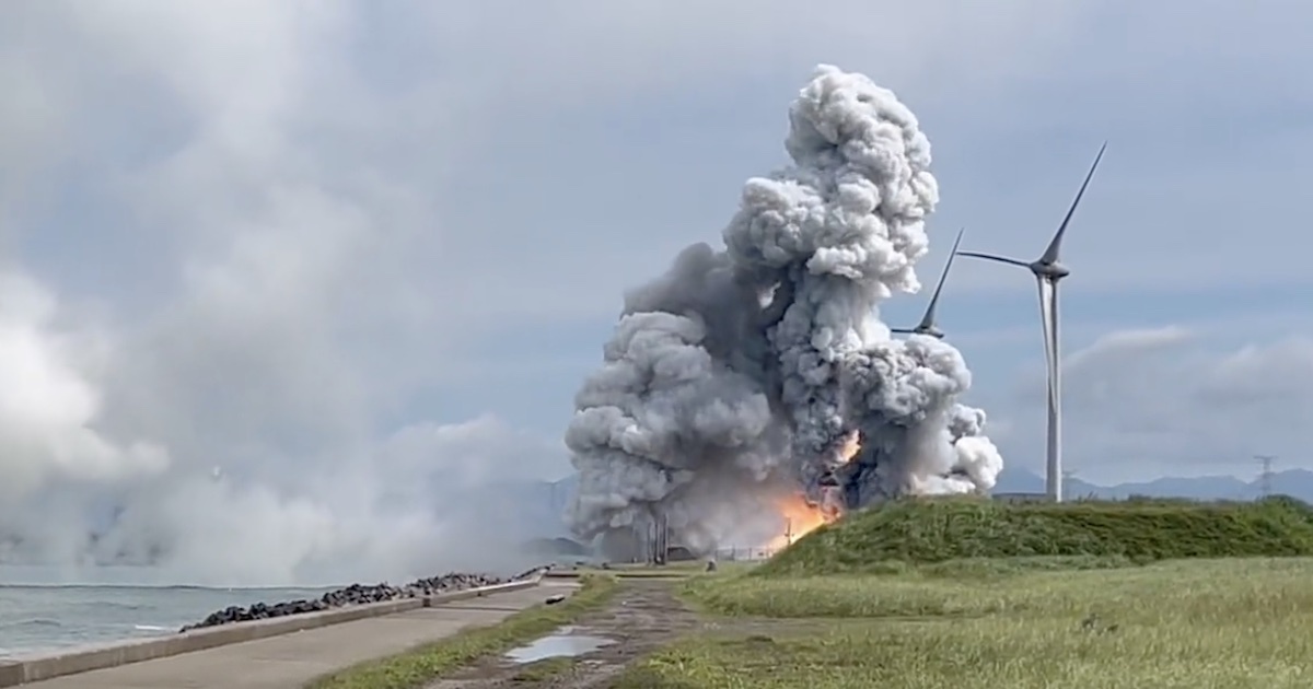 jaxas-epsilon-s-solid-rocket-motor-exploded-during-testing