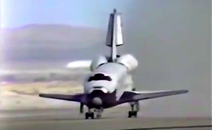 sts2-landing-av