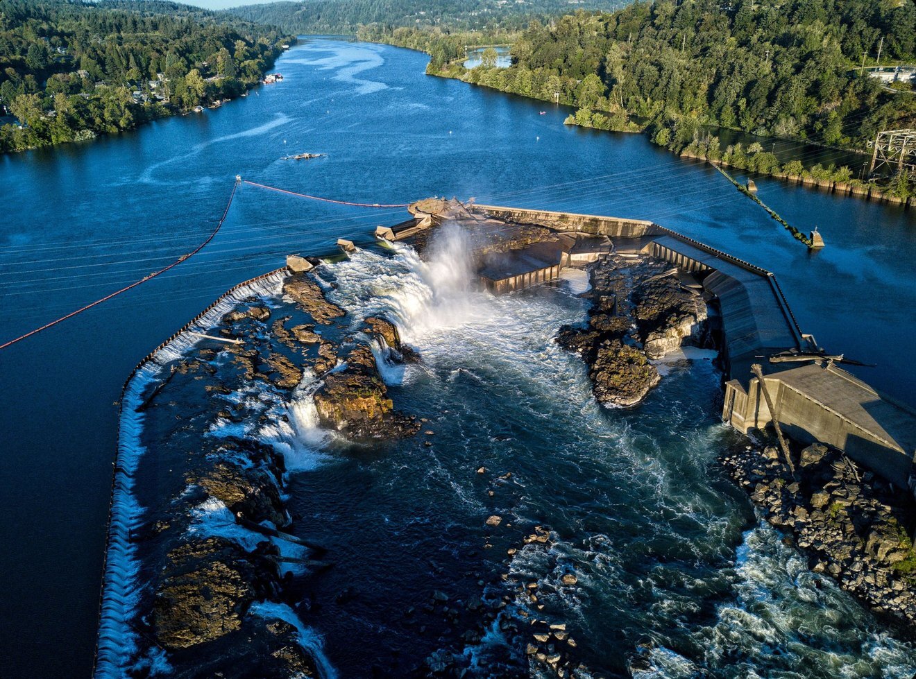 1-willamette-falls-croppedwidth-1320