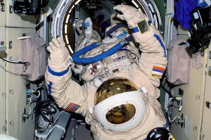 100-spacewalk-iss-ac