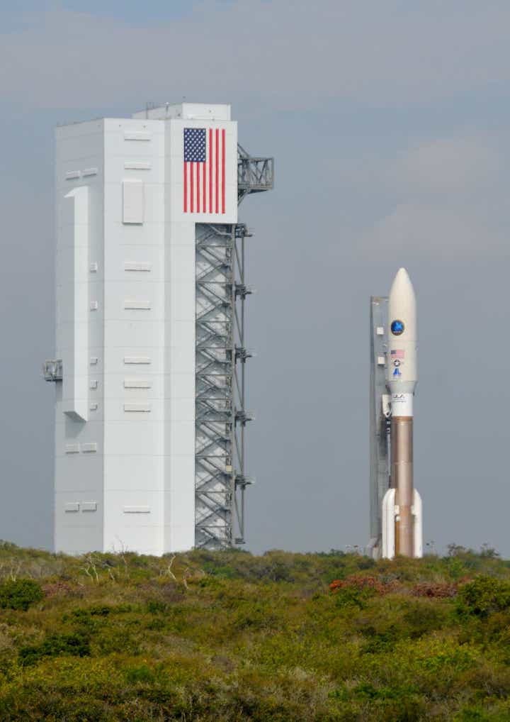 1395695869005-atlas-v-rollout-6