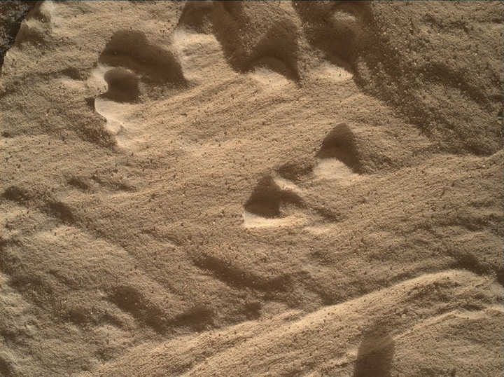 1826mh0007250000701687r00-dxxx