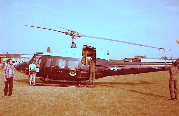 1976-fly-in-ma-ak