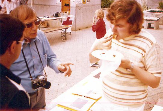 1977-09-aj-Engelbert und Werner im Gedankenaustausch mit Redakteur von Rhein-Neckar-Zeitung