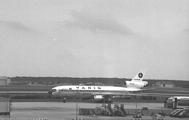 1977-frankfurter-flughafen-ak