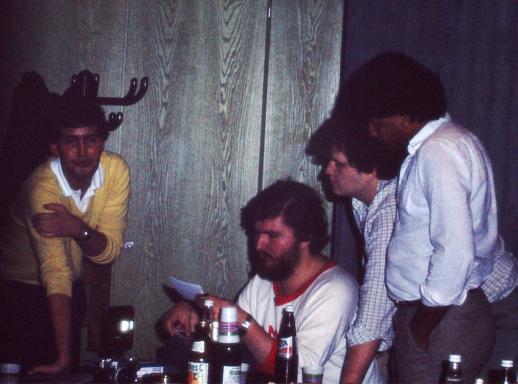 1982-10-gga-CENAP-Team bei GEP-Tagung in Lu00fcdenscheid - M.Hesemann+Werner+Roland