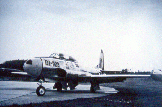 1983-03-aop-Du00e4nischer Luftwaffen-Jet welcher mit seinem Landescheinwerfer die UFO-Beobachtung auslu00f6ste