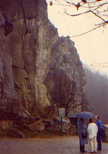 1988-11-eh-bei Externsteine