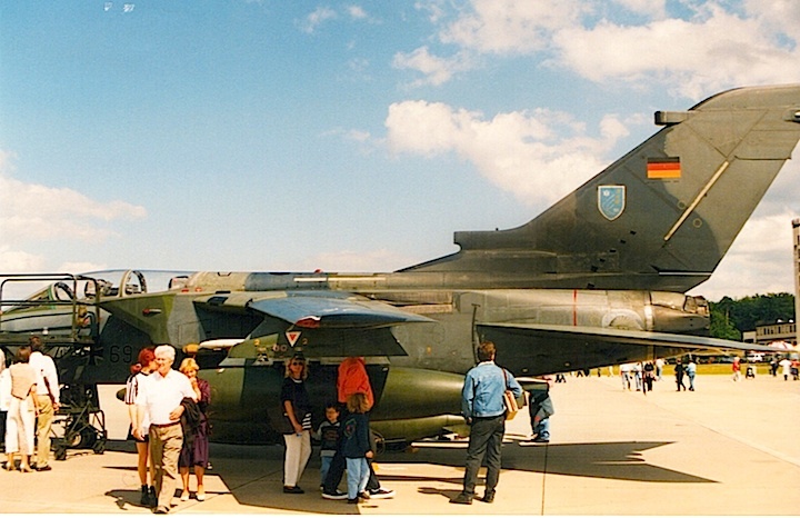 1997-afb-ramstein-ar