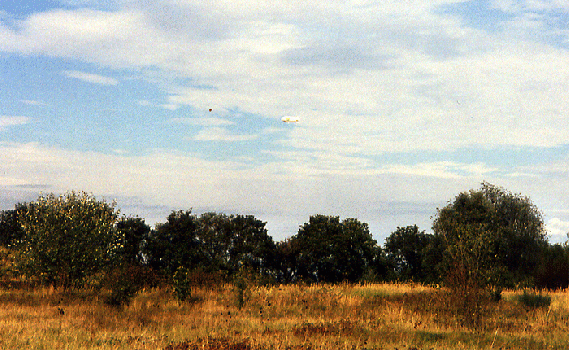 1998-09-b-Lotto-Blimp u00fcber Mannheim