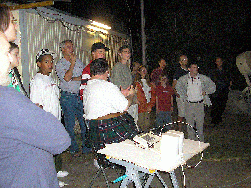 2005-09-cm-Faszination Radioastronomie bei Jung und Alt...