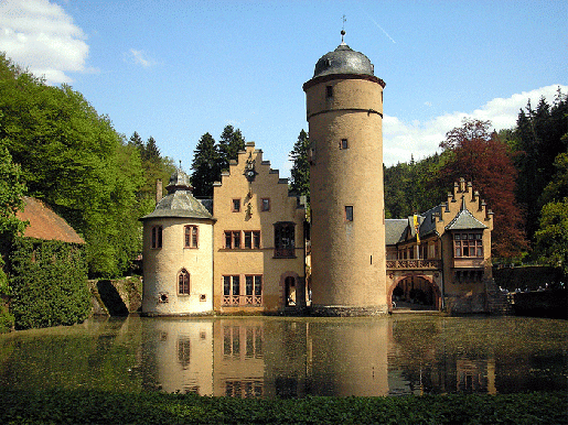 2006-05-cb-Schloss-Mespelbrunn im Spessart