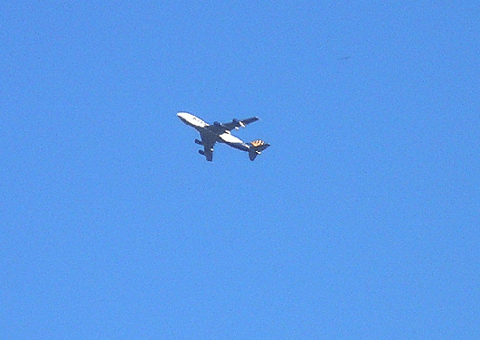 2006-06-ezd-B-747-Überflieger-RP