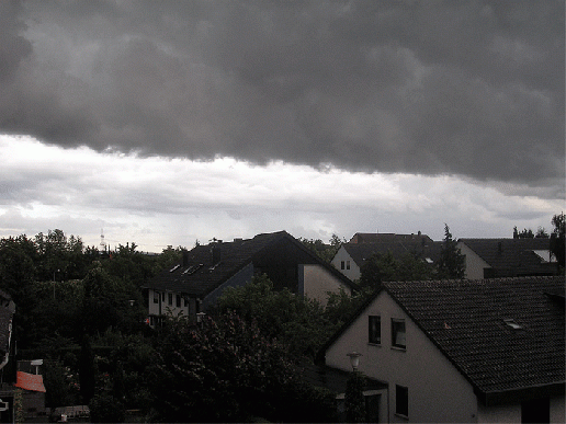 2007-06-Unwetterfront u00fcber Mannheim