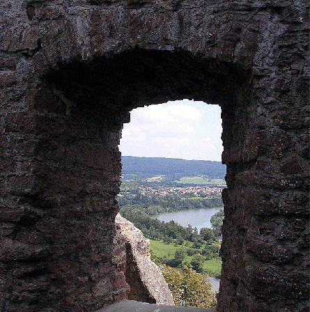 2007-08-ceb-Main-Blick von Henneburg