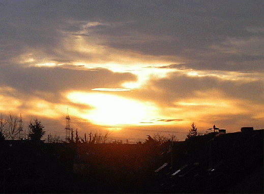 2008-01-aka-Linsenwolke bei Sonnenaufgang - Mannheim