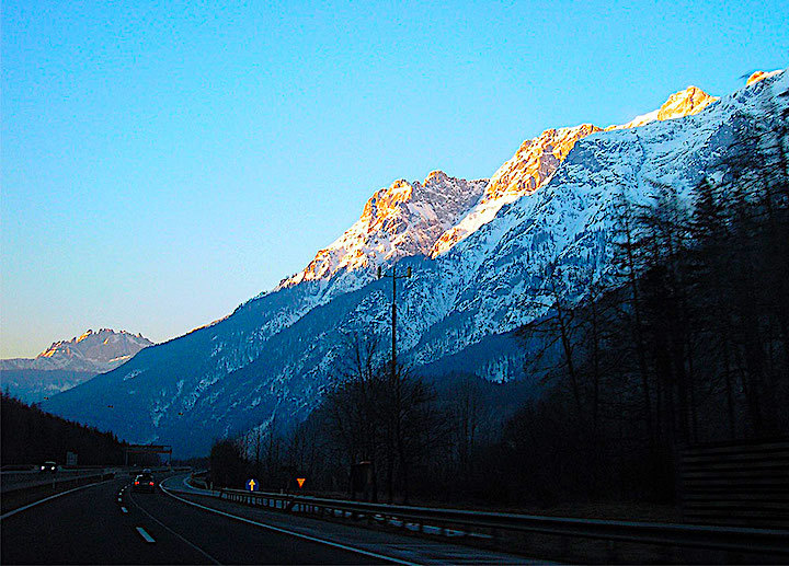 2008-02-021-alpengluehen