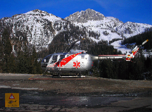 2008-02-720-BO-105-Rettungshelikopter -Nassfeld-Kärnten