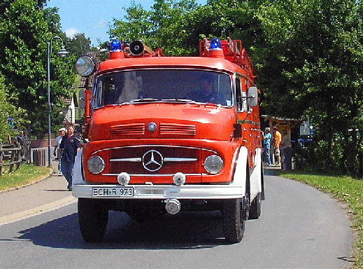 2008-06-ami-Mercedes-Feuerwehr-Mannschaftswagen - Walldu00fcrn