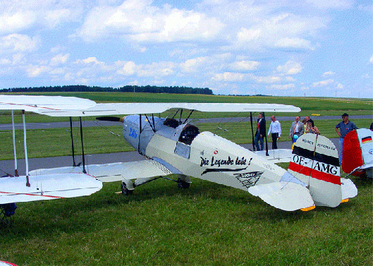 2008-06-hp-Bücker-Doppeldecker- Die Legende lebt!