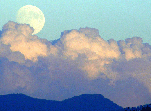2008-08-gdkd-Mondaufgang u00fcber Gitschtal-Austria