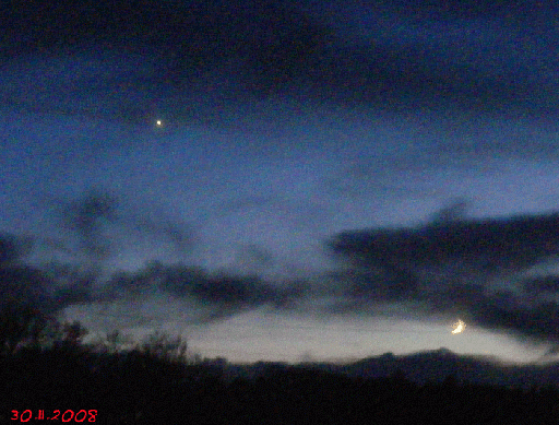 2008-11-hhf-Venus + Mondsichel u00fcber Odenwald