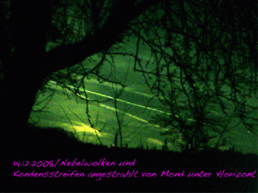 2008-12-ccd-Kondensstreifen-Effekt bei aufgehendem Mond der sich noch unter dem Horizont - Bergkuppe zeigt