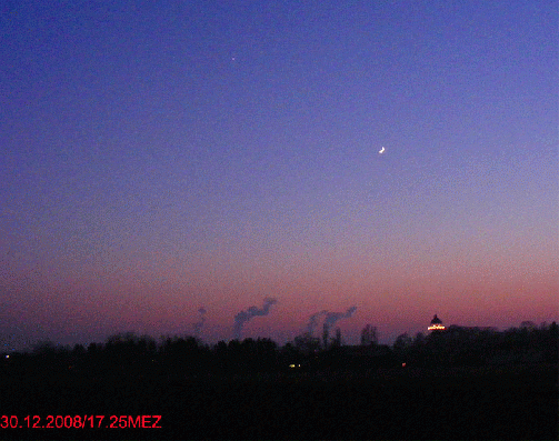 2008-12-ehg-Venus und Mondsichel u00fcber Mannheim-Feudenheim