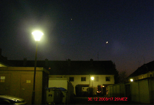 2008-12-eho-Venus und Mondsichel über Mannheim