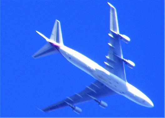 2009-01-ddsa-B-747-Überflieger