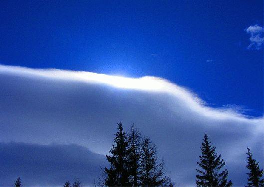 2009-02-0684-Irisierende Wolke