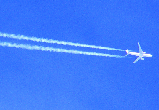 2009-02-0703-Überflieger - Nassfeld-Kärnten