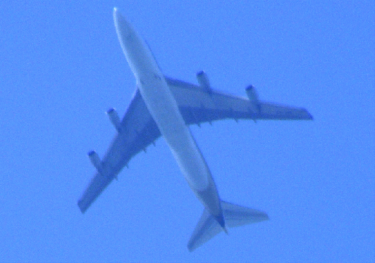 2009-05-eeb-B-747-Überflieger