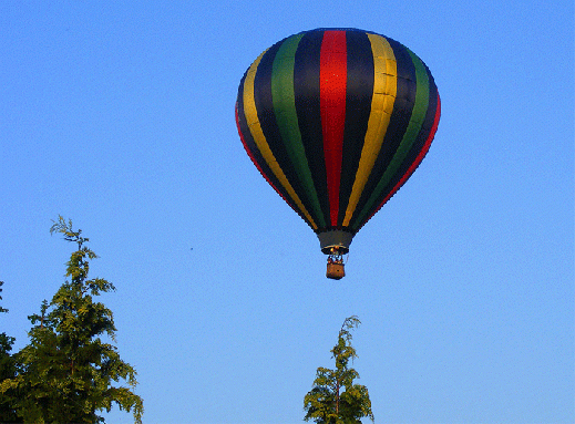 2009-05-erac-Heiu00dfluftballon-Anflug