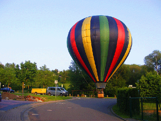 2009-05-erai-Heiu00dfluftballon-Landung