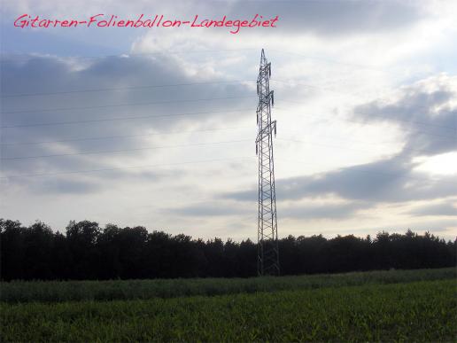 2009-07-ac-Gitarren-Folienballon-Beobachtungsgebiet