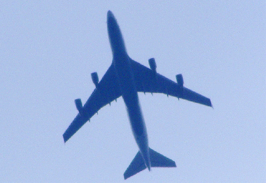 2009-07-ene-B-747-Überflieger
