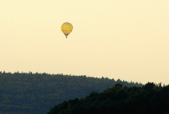 2009-08-boj-Heiu00dfluftballon - Odenwald