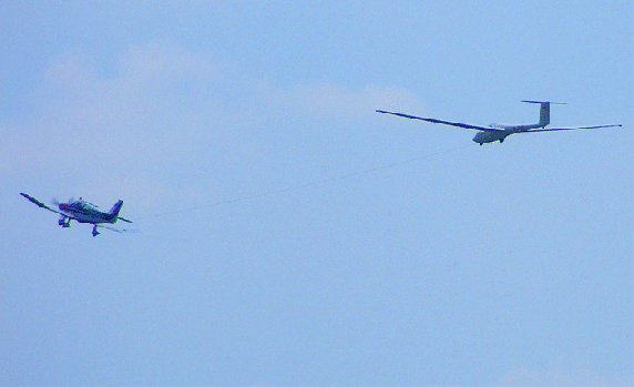 2009-08-cdb-Segelflugschlepp - Odenwald