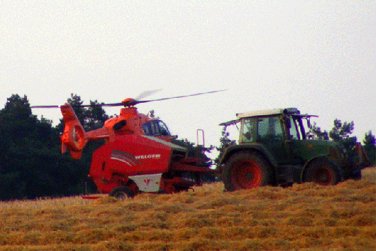2009-08-ddca-Rettungshelikopter-Anflug - Odenwald