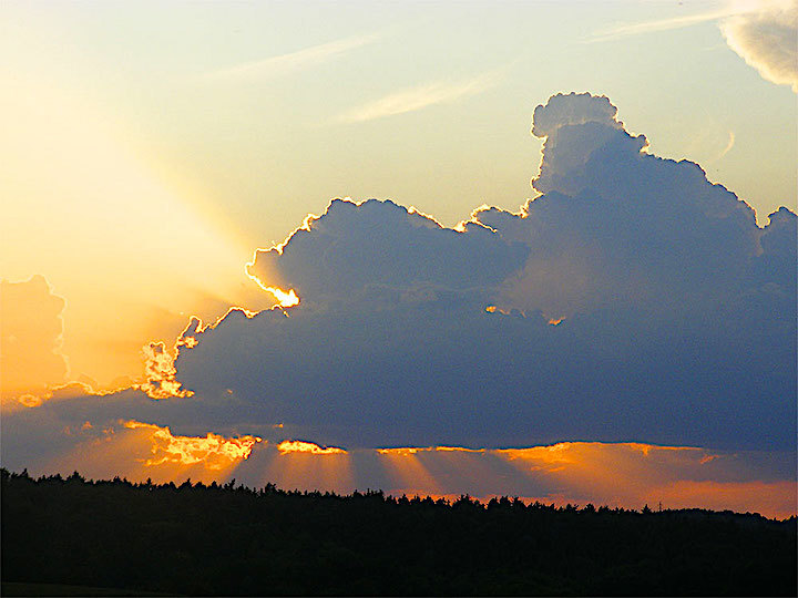 2009-08-gcdb-soun-strahlen-1