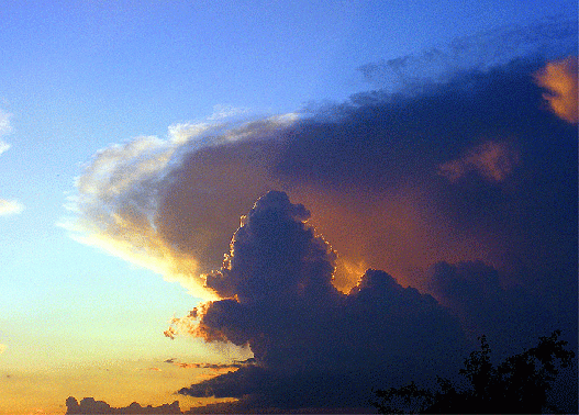 2009-08-gcdqn-Gewitterwolke - Odenwald