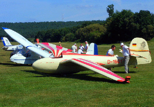 2009-08-henf-Habicht-Segelflugzeug