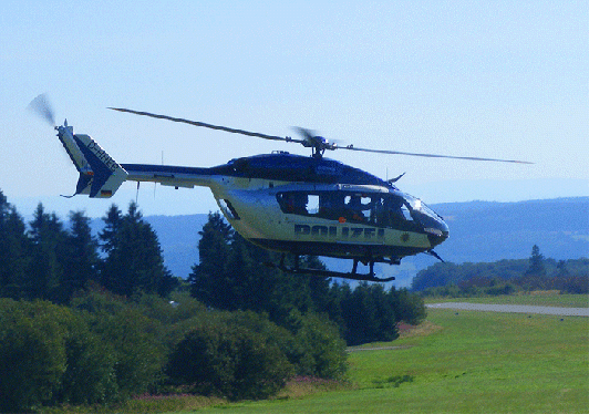 2009-08-hjd-Polizei-Helikopter Abflug - Wasserkuppe
