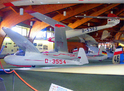 2009-08-hlg-Segelflug-Museum Wasserkuppe