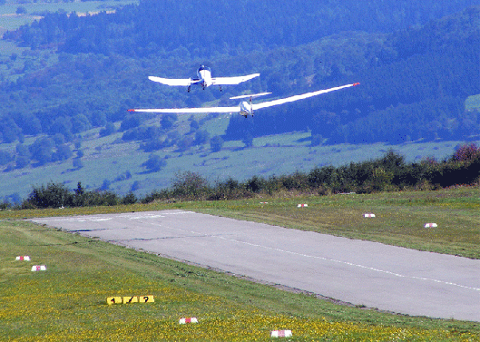 2009-08-hlud-Segelflugschlepp - Wasserkuppe