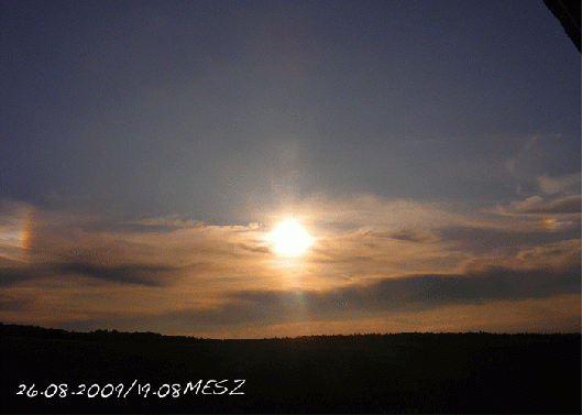 2009-08-icdb-linke+rechte Nebensonne - Odenwald