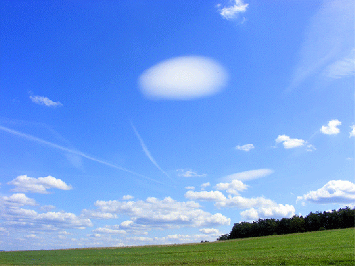 2009-08-jbwa-Linsenwolke u00fcber Odenwald