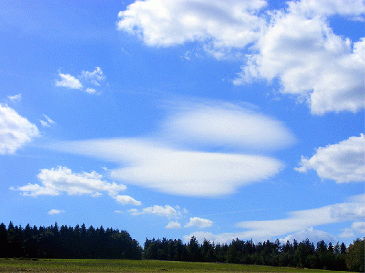 2009-08-jbwn-Linsenwolken u00fcber Odenwald